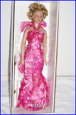 Emme Red Carpet Walk Plus Size Tyler Wentworth Robert Tonner 16 fashion doll