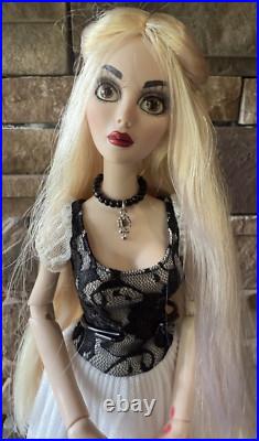 Evangeline Ghastly 18 Doll CLAIRE DE LUNE 2013 PARIS LE 100 REDRESSED BOX & COA Evangeline Ghastly 18 Doll CLAIRE DE LUNE 2013 PARIS LE 100 REDRESSED BOX & COA