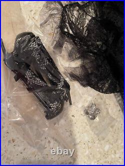 Evangeline Ghastly Black Diamond resin COMPLETE DOLL + outfit/wig Tonner Wilde