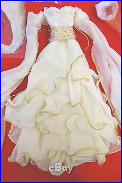 Extremely rare Daphne Noel Angel Tyler Wentworth outfit Tonner doll LE 250