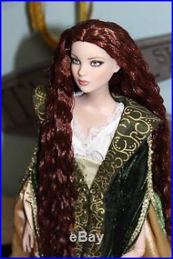 Gorgeous Tonner Redhead Crimped Hair Cami in a Breathtaking Franklin Mint Outfit