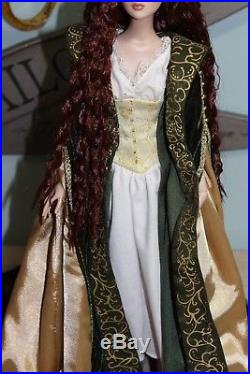Gorgeous Tonner Redhead Crimped Hair Cami in a Breathtaking Franklin Mint Outfit