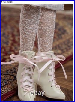 June's VDC Ellowyne Wilde Outfit of The Month Box Includes boots