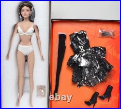 LACIE CHURCHILL BASIC 16 AUBURN ROOTED HAIR Doll + MIXED MEDIA OUTFIT TONNER