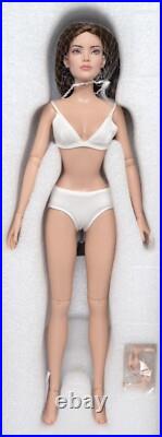 LACIE CHURCHILL BASIC 16 AUBURN ROOTED HAIR Doll + MIXED MEDIA OUTFIT TONNER