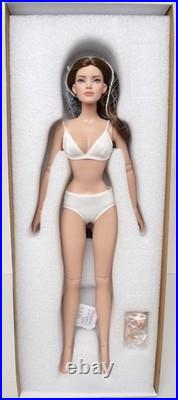 LACIE CHURCHILL BASIC 16 AUBURN ROOTED HAIR Doll Tonner Cherished Friends