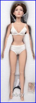 LACIE CHURCHILL BASIC 16 AUBURN ROOTED HAIR Dress Doll Tonner Cherished Friend