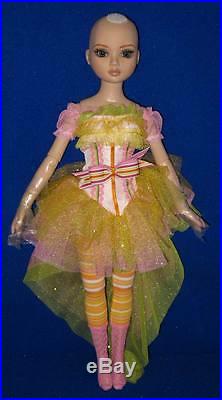 Loli Pop outfit Only Tonner Convention 16 Fit Tyler No Doll dress fit Ellowyne