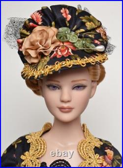 MADAME POMPADORE OUTFIT by KRIS V & CO. Tonner 22 American Models NO DOLL (DP) MADAME POMPADORE OUTFIT by KRIS V & CO. Tonner 22 American Models NO DOLL (DP)