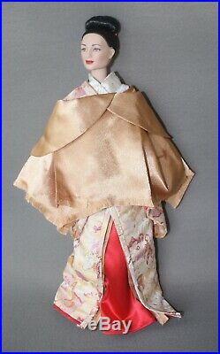 MIB TONNER Sayuri Doll Memoirs of a Geisha Wearing OKIYA VISIT Outfit No stand
