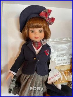 MIB Tonner 14 Betsy and Sandy McCall Travel Gift Set withDog Nosey