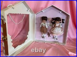 MINT Robert Tonner Once Upon a Time Hansel and Gretal 2007 Orlando Convention