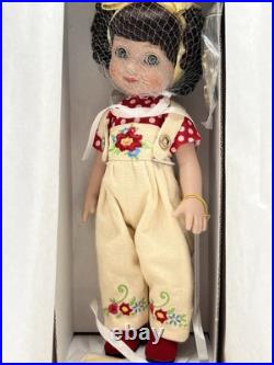 Mary Engelbreit`s Ann Estelle Endearing Elegance 10 Doll by Robert Tonner LE Mary Engelbreit`s Ann Estelle Endearing Elegance 10 Doll by Robert Tonner LE