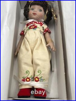 Mary Engelbreit`s Ann Estelle Endearing Elegance 10 Doll by Robert Tonner LE Mary Engelbreit`s Ann Estelle Endearing Elegance 10 Doll by Robert Tonner LE