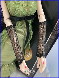Mossy Tombstone OUTFIT (no earrings) Tonner Evangeline Ghastly doll fashion