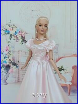 NEW DRESS and jewelry Outfit for dolls16Tonner doll Tyler body. Sybarite doll