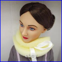NEW NRFB Authentic Tonner Mary Poppins 16 Fashion Doll in Arrival Ensemble