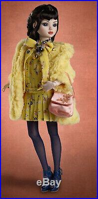 NEW Tonner Ellowyne Wilde San Francisco Chill Outfit
