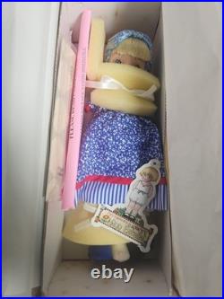 NIB Tonner Mary Engelbreit Ann Estelle Blue Bird 10 Doll NRFB Complete