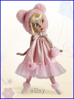 NRFB Tonner Wilde Imagination Patience Warm & Fuzzy Outfit Only LE 300 NEW