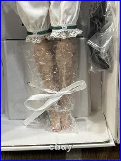 New Tonner MRS SANTA CLAUS Basic 16 Fashion Doll WithWinter Frost, Sweet Shoppe New Tonner MRS SANTA CLAUS Basic 16 Fashion Doll WithWinter Frost, Sweet Shoppe