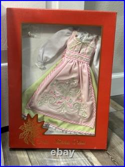 New Tonner MRS SANTA CLAUS Basic 16 Fashion Doll WithWinter Frost, Sweet Shoppe New Tonner MRS SANTA CLAUS Basic 16 Fashion Doll WithWinter Frost, Sweet Shoppe