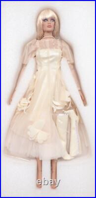 OLIVIA CHASE ROMANTIC NOTION 16 Dress Doll Tonner Designs Atomic Misfit NEW