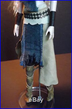 OOAK GOT Dressed Repaint Daenerys Targaryen by Halo Repaints with2 Outfits