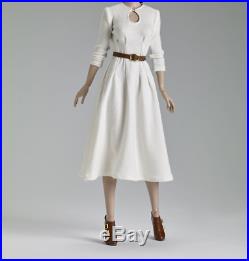 OUTFIT AND SHOES ONLY FROM Tonner Outlander Basic Claire Fraser Doll