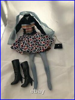 Off the Grid OUTFIT + earrings + purse Tonner Ellowyne Wilde doll fashion