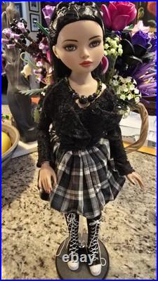 Overdressed Ellowyne Wilde Robert Tonner Wilde Imagination Doll