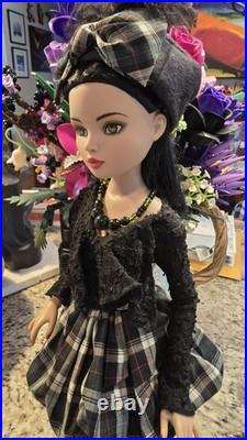 Overdressed Ellowyne Wilde Robert Tonner Wilde Imagination Doll Overdressed Ellowyne Wilde Robert Tonner Wilde Imagination Doll