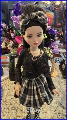 Overdressed Ellowyne Wilde Robert Tonner Wilde Imagination Doll