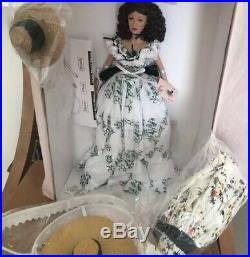 Picnic Scarlett OHara 16 Doll + Extra Outfit