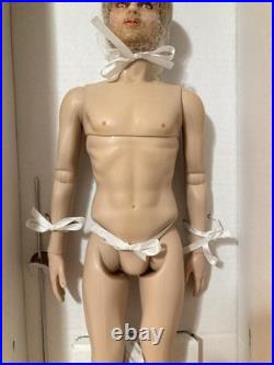 RARE Tonner 2008 Disney Chronicles of Narnia Peter Pevensie Repaint Ayal Armon