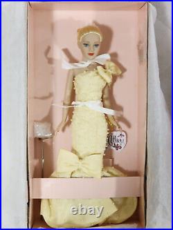 RARE Tonner Tiny Kitty Collier 10 Doll Easter Enchantment Centerpiece LE 100