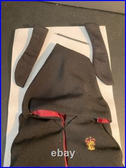 REVISED 2006 Tonner Harry Potter 17 Hermione Granger at Hogwarts T6-HPDD-02