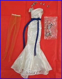 Rare SOLD OUT Lumina Tyler Wentworth outfit Collectors Convention Tonner doll