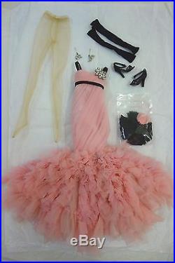 Rare SOLD OUT Sensual Tyler Wentworth outfit Tonner doll LE 400