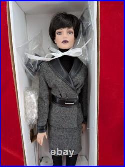 Rare Tyler Wentworth Pulp Fiction Sydney Tonner Doll 16 & Outfit Fashion Black