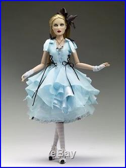Re-Imagination Tonner Tyler Antoinette Blue Alice Halloween Convention OUTFIT