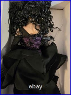 Robert TONNER DOLL TYLER WENTWORTH SPELLBINDING SYDNEY Doll 16 & Outfit Robert TONNER DOLL TYLER WENTWORTH SPELLBINDING SYDNEY Doll 16 & Outfit