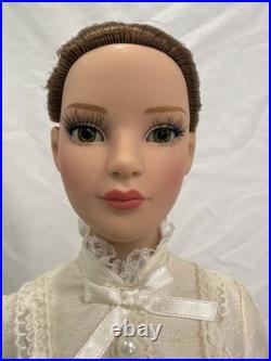 Robert Tonner American Model Victorian Romance 22 Doll with Box Complete Outfit