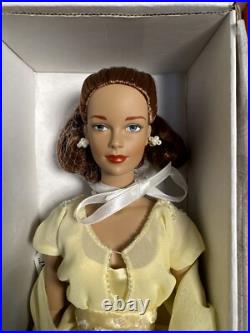Robert Tonner Brenda Starr Reporter ESSENTIAL BRENDA In Royal Wedding Outfit Robert Tonner Brenda Starr Reporter ESSENTIAL BRENDA In Royal Wedding Outfit