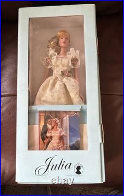 Robert Tonner Julia Georgetown Collection Doll Unboxed With 5 Outfits
