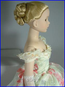 Robert Tonner Kitty Collier 18 Serenade Doll Box Marked American Beauty HTF Robert Tonner Kitty Collier 18 Serenade Doll Box Marked American Beauty HTF
