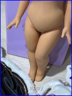 Robert Tonner Miss Piggy Basic Jim Henson Muppets