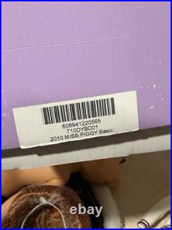 Robert Tonner Miss Piggy Basic Jim Henson Muppets