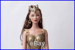 Robert Tonner Puppe Doll Amazone Wonder Woman Outfit