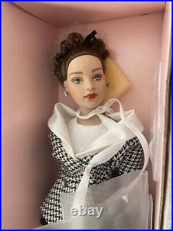 Robert Tonner Tinny Kitty Collier 10 doll Sharply Suited NFRB